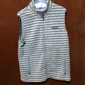 Vineyard Vines vest size large